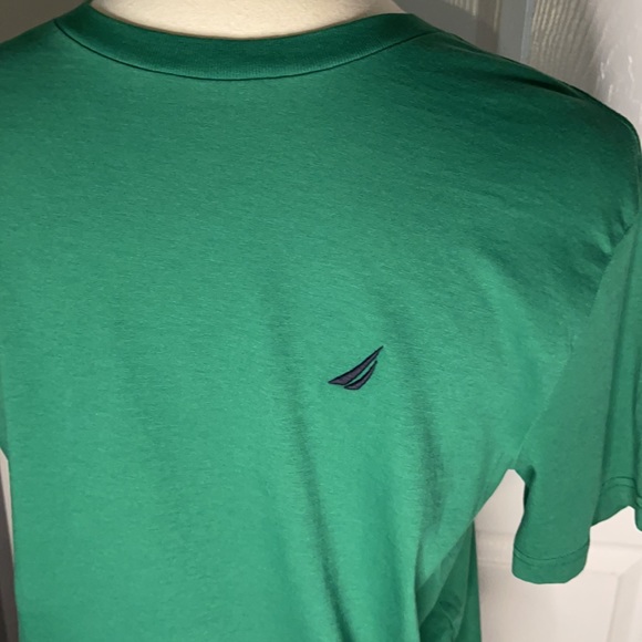 Nautica shirt. Buy 1 get 2 free - Picture 4 of 6